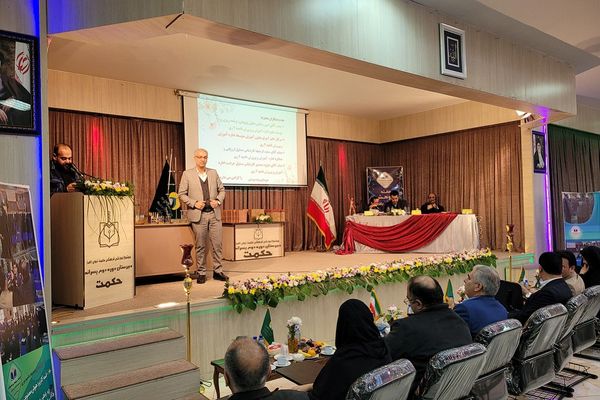 اختتامیه مسابقات استانی پژوهان در مجتمع آموزشی حکمت ناحیه 2 شهرری 