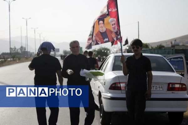 آیین پیاده‌روی جاماندگان اربعین در گچساران 