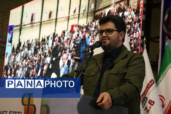 آیین افتتاحیه ورزشگاه شهید شهابی در شهرستان بافت