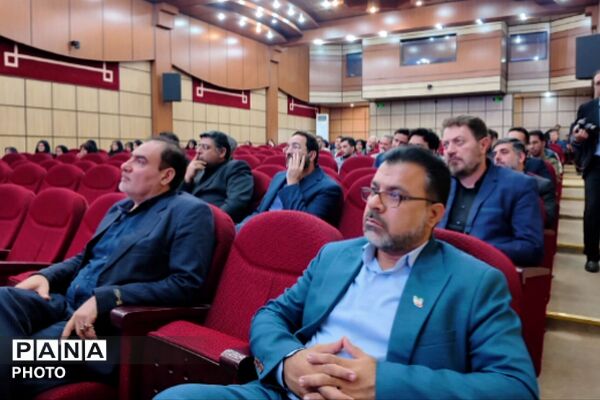 نکوداشت هفته پدافند غیر عامل در اداره کل آموزش و پرورش شهرستانهای تهران