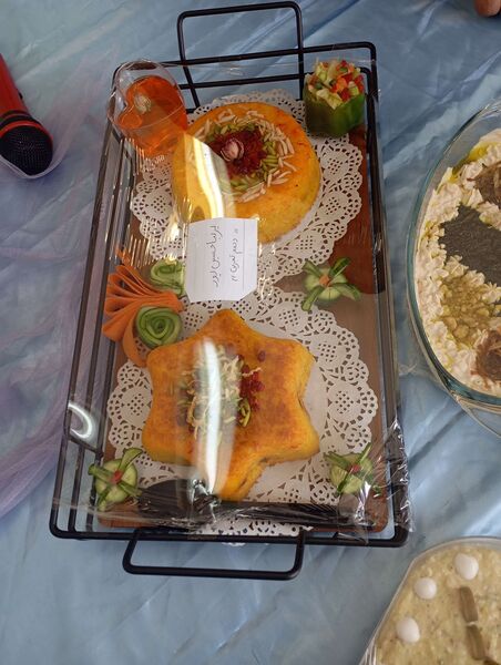 جشنواره غذا دبیرستان شهید تاجی(فضلیت)