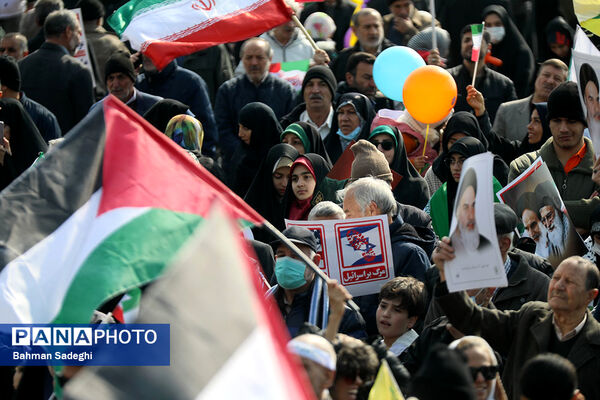 سخنرانی رئیس جمهوری در راهپیمایی ۲۲ بهمن ۱۴۰۳
