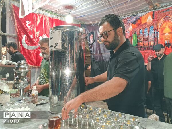 خدمات رسانی موکب های مردمی حسینه فضل 