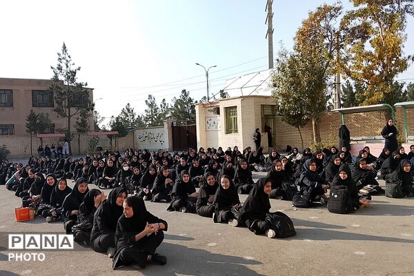 زنگ تندرستی ؛ نشاط و شادمانی در مدارس شهر فردوسیه 