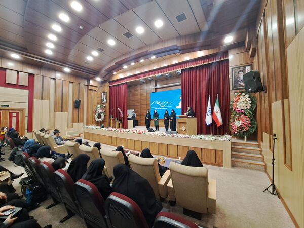 نوزدهمین جشنواره طلایه داران طرح و برنامه‌های معاونت آموزش ابتدایی 