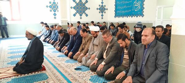 افتتاح نمازخانه هنرستان شبانه‌روزی کار و دانش خاص عبدالحسین تنباکوچی