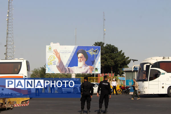 اعزام قشرهای مختلف مردم قم به مراسم سالگرد ارتحال امام(ره)