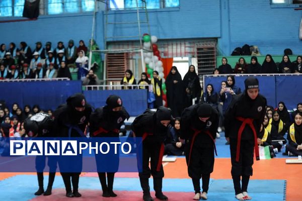 سالن شهید رجایی ورامین میزبان همایش یاوران انقلاب