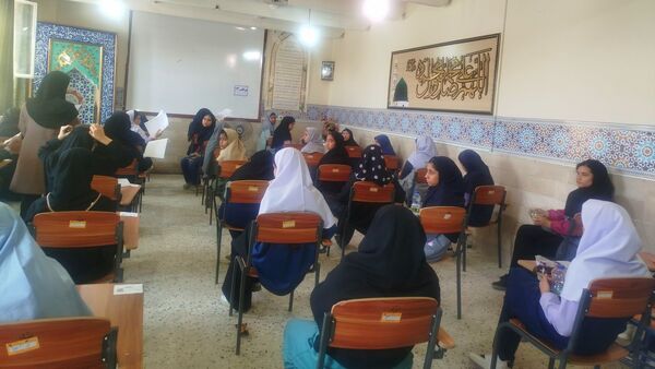 آزمون ورود به دبیرستان هیات امنایی مصلی نژاد در دبیرستان نورالهدی