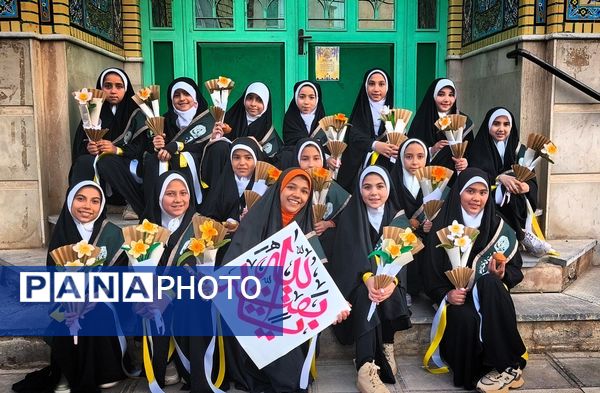 اجرای گروه سرود"هیئت دختران طوبی"در موکب های سطح شهرستان بام و صفی آباد 
