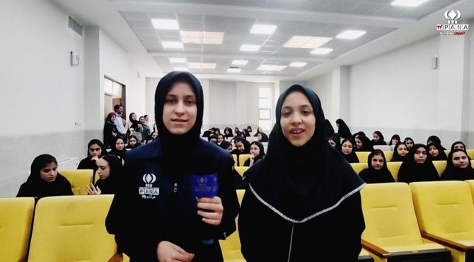 برگزاری جشن جوانه ها در دبیرستان دخترانه رحمت آئین یک ناحیه ۲ استان اصفهان 