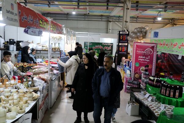 نمایشگاه جشنواره نوروزی در ارومیه