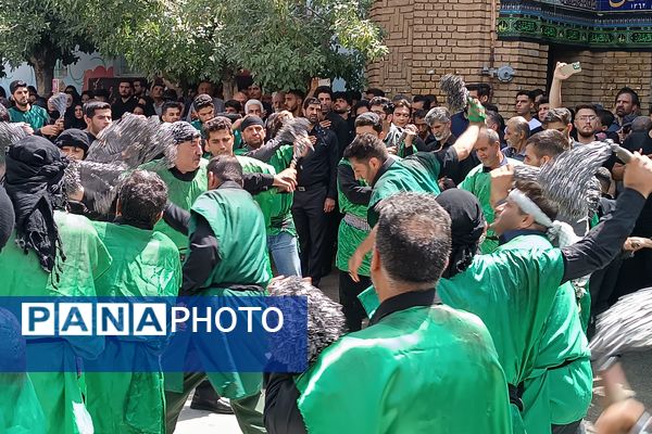 عزاداری مردم کرمانشاه در تاسوعای حسینی