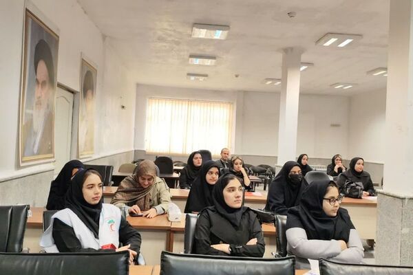 استقبال از دانشجویان جدید در دانشگاه پیام نور فیروزکوه
