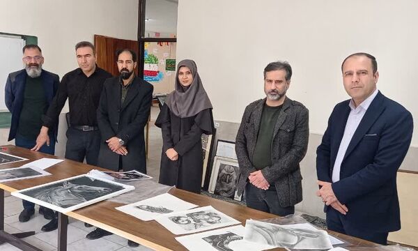 داوری آثار هنری مسابقات فرهنگی هنری آموزش و پرورش ناحیه ۳ 