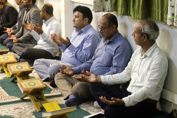 بزرگترین محفل انس با قرآن و افطاری دانش‌آموزان مدارس غیردولتی و هیات‌امنایی همزمان با سراسر کشور