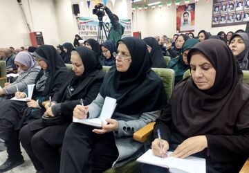 برگزاری گردهمایی مدرسین آموزش خانواده نواحی شش گانه اصفهان و مشاوران مدارس آموزش و پرورش ناحیه ۳