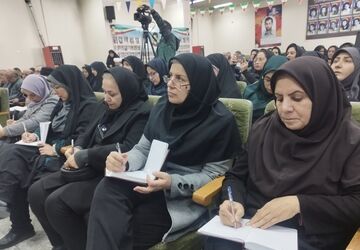 برگزاری گردهمایی مدرسین آموزش خانواده نواحی شش گانه اصفهان و مشاوران مدارس آموزش و پرورش ناحیه ۳