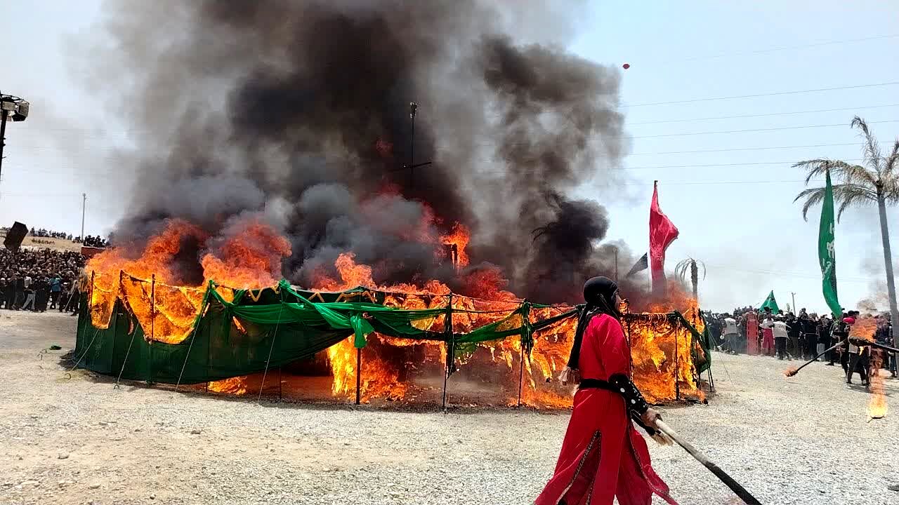 مراسم تعزیه‌خوانی در شهر طاقانک