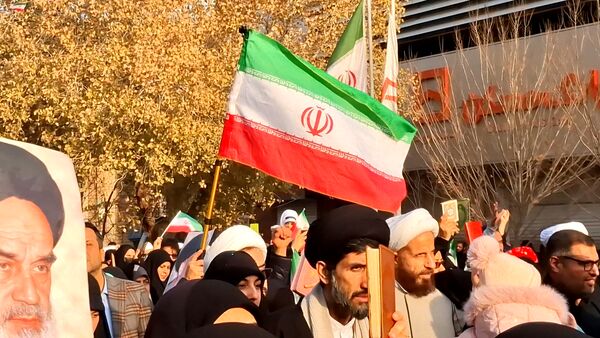 جلوه‌های باشکوه حضور مردم قم در راهپیمایی ۲۲ دی