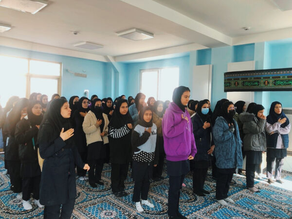 گرامیداشت ایام فاطمیه در مدرسه اسماء غلامان
