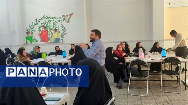 نشست فصلی مدارس پیشرفت و جهاد تبیین جمعیت فرهنگیان جوان استان گلستان