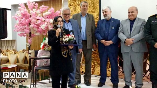 همایش گرامیداشت مقام معلم در نوشهر 