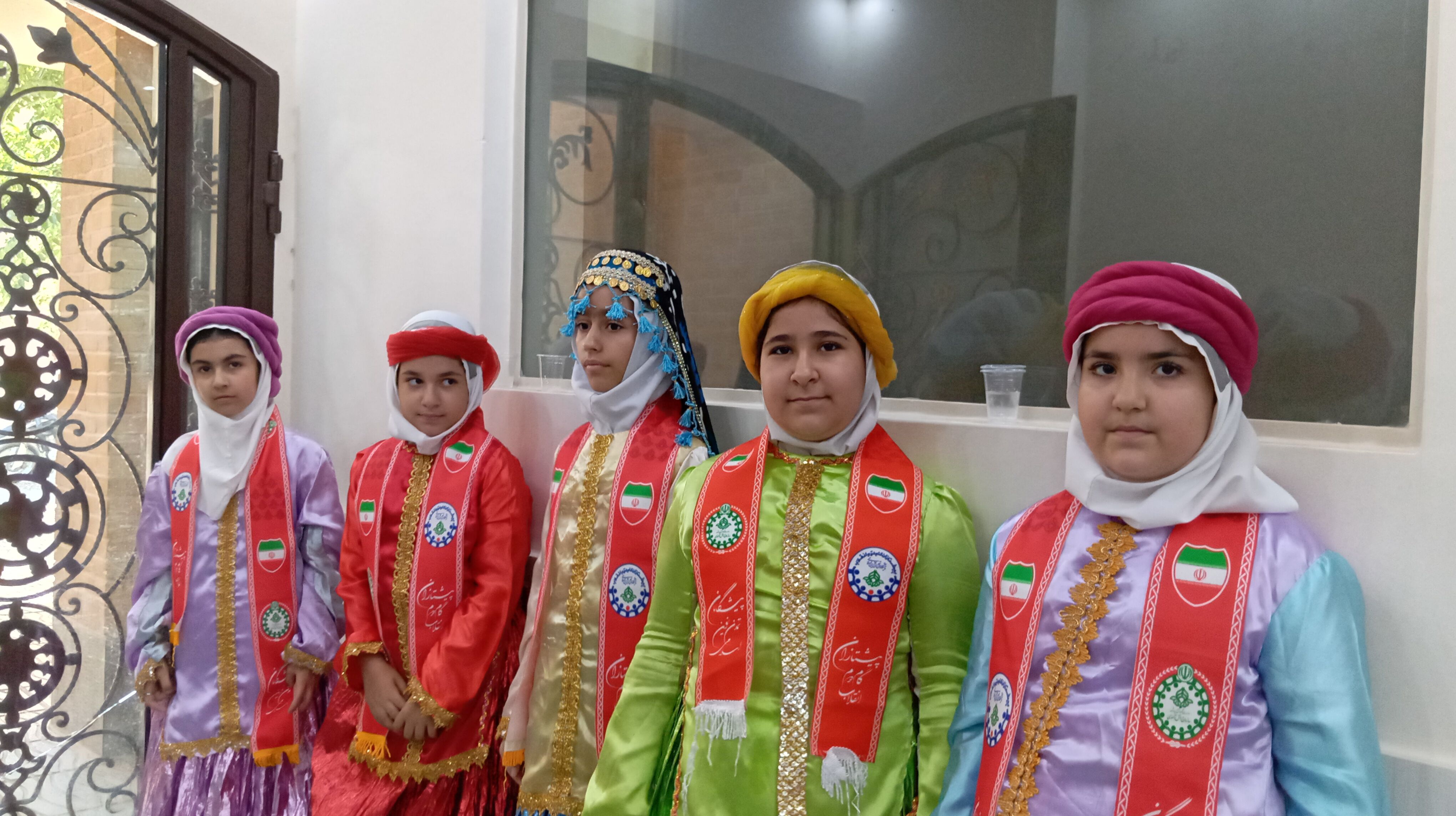 تجلیل از بازنشستگان فرهنگی در بروجرد