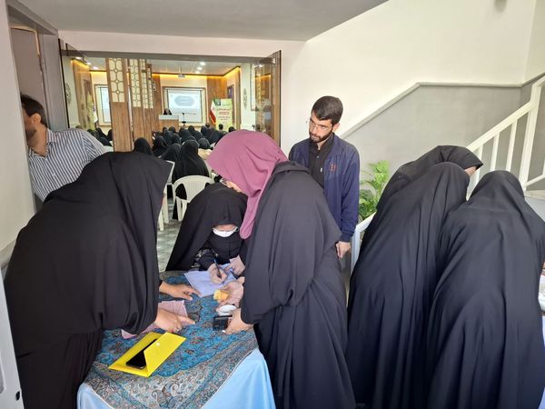 افتتاحیه طرح غربالگری دانش آموزان ابتدایی ناحیه دو 