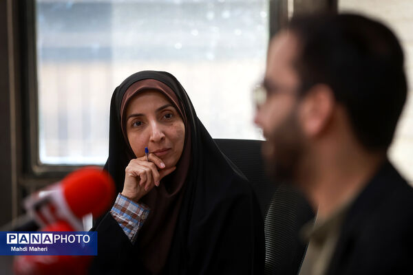 نشست خبری رئیس باشگاه دانش‌پژوهان جوان