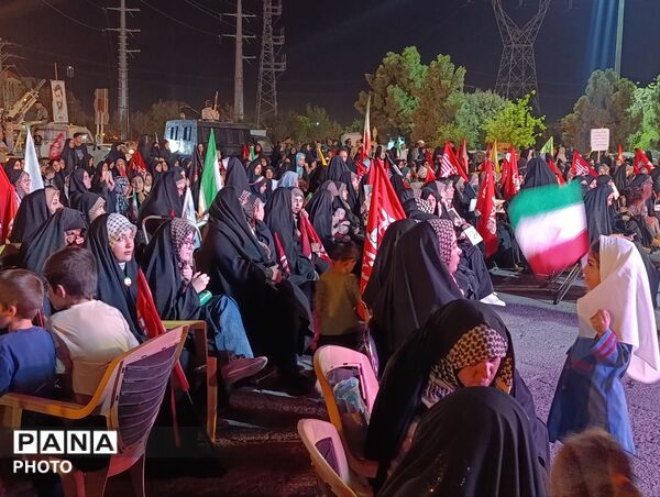 بعثت مردمی در میدان نبوت قم