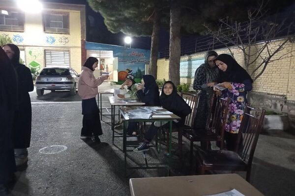 طرح دیدار با معلمان در دبیرستان شهید مجید دهنوی