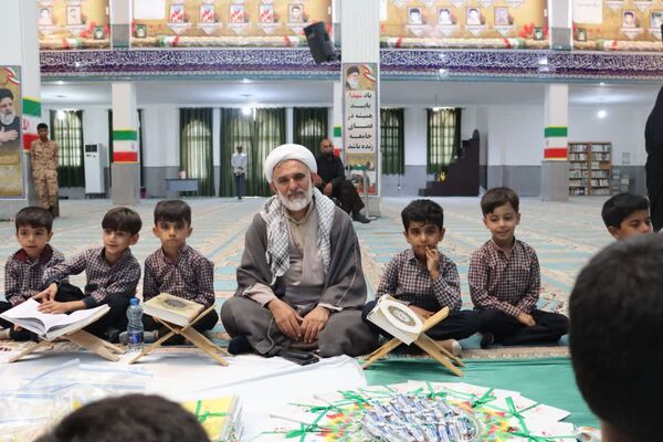 جشن بزرگ قرآن کلاس اولی‌ها در قلعه‌گنج