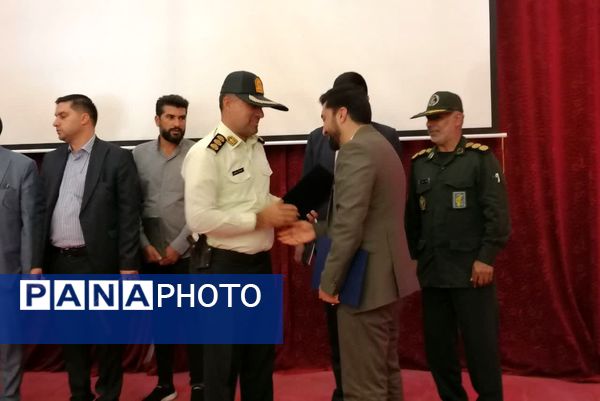 آیین تکریم و معارفه رئیس شعبه اول دادگاه عمومی و رئیس حوزه قضایی شهرستان بیضا 