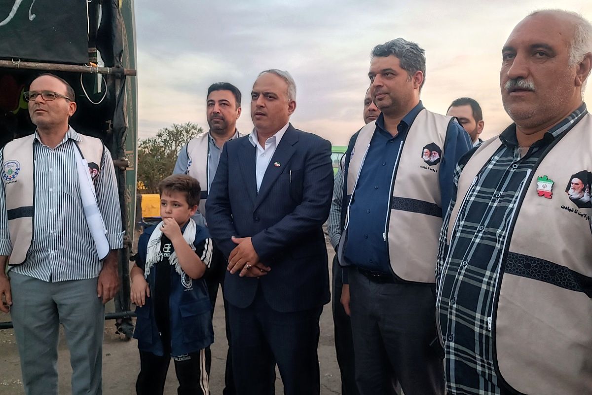 از مدرسه تا موکب حسینی؛ دانش‌آموزان پیشتاز شهرستان قدس در خدمت زائران اربعین حسینی