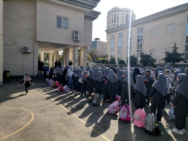 دبستان مصلی نژاد حضرت زینب میزبان مراسم آغاز سال تحصیلی شد