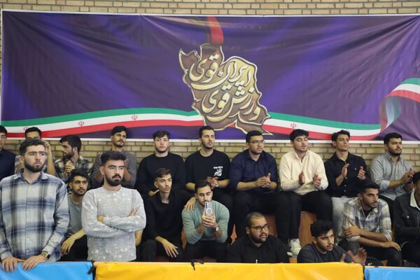 لیگ ورزشی دانشگاه فرهنگیان؛ شور و نشاط دانشجومعلمان با یاد شهدای اقتدار