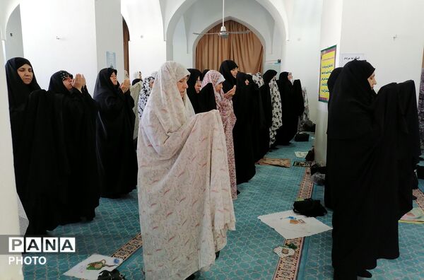 نماز جمعه در مسجد جامع شهرستان خلیل‌آباد