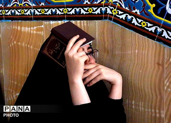 در آرامگاه امامزاده سید حمزه ندای الهی العفو طنین انداز شد 
