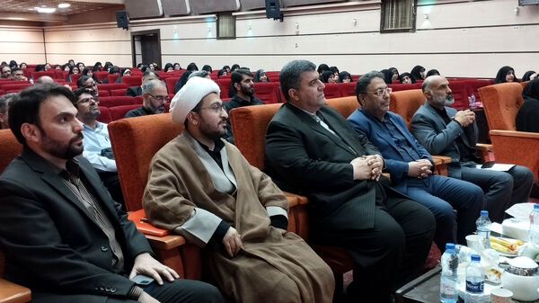 برگزاری جلسه مدیران مدارس منطقه ۱۴ 