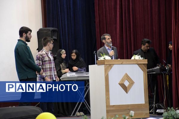 نقش بی‌بدیل مربیان تربیتی در شکوفایی نسل آینده در همایش منطقه ۵ تهران بازخوانی شد