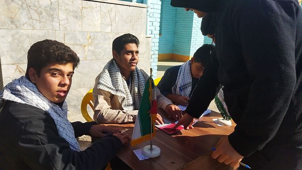 انتخابات شورای دانش آموزی در دبیرستان شاهد ابوذر غفاری نیشابور 