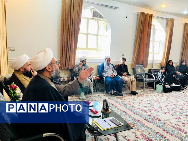 جلسه هماهنگی اعتکاف دانش‌آموزی در خاتم