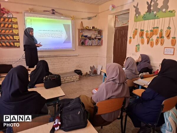  نشست تخصصی « توانا» و اصلاح الگوهای تدریس در شهرستان کلات
