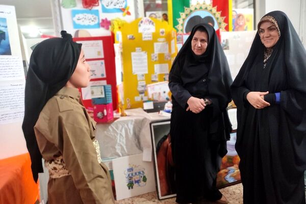 درخشش خلاقیت‌های دانش‌آموزی در نمایشگاه طرح جابربن‌حیان مدرسه شهید معظم