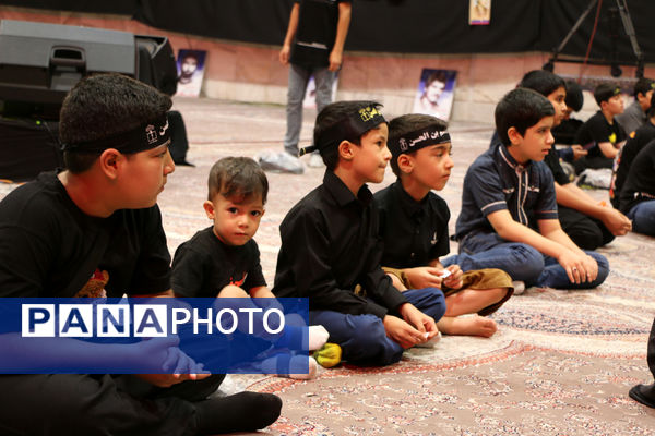 سوگواره «احلی من العسل» در قم-1