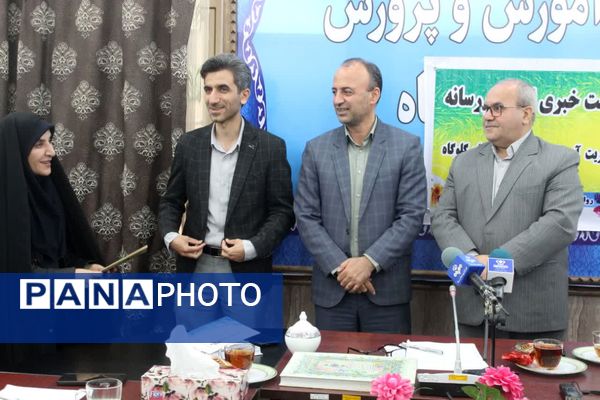 نشست خبری مدیر آموزش و پرورش گلوگاه به‌مناسبت هفته معلم 