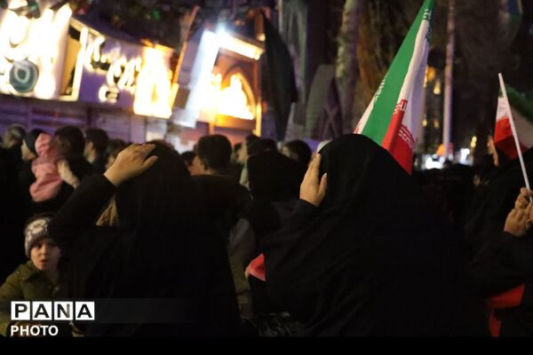 احیا در اولین شب قدر و هشتمین شب مراسم شهادت قائد امت آیت الله خامنه ای 