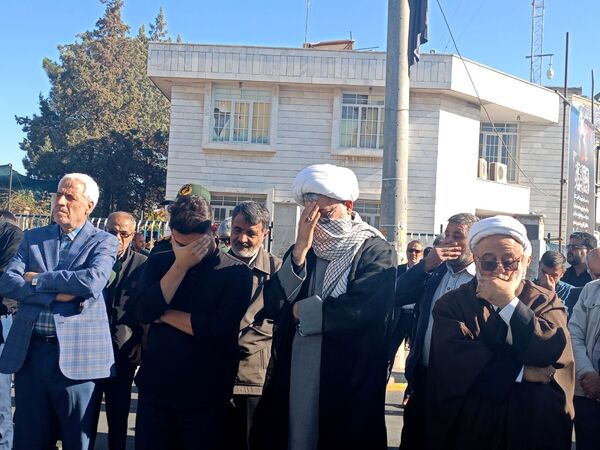 شهید گمنام در کاشمر تشیع شد
