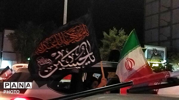 رژه ماشینی در شانزدهمین شب از سال ۱۴۰۵ 